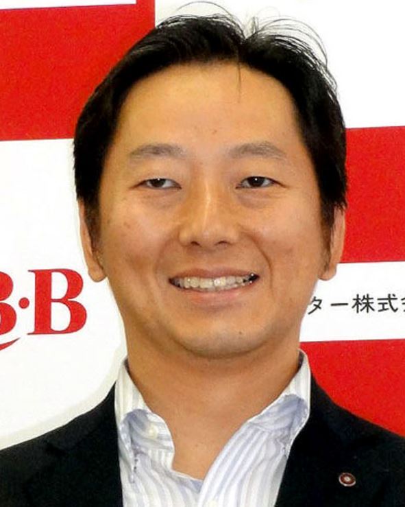 塚本浩康代表取締役社長(六甲バター) 画像出典:食品新聞