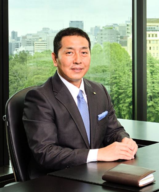 高千穂交易の社長