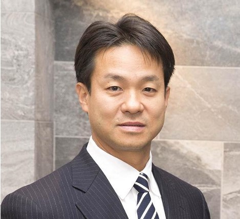 アドヴァングループ社長