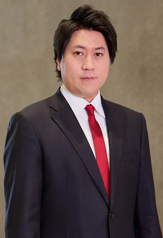 プロジェクトホールディングス社長