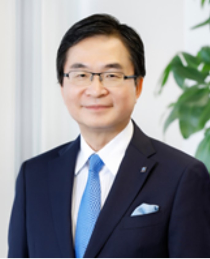 OCHIホールディングスの社長画像