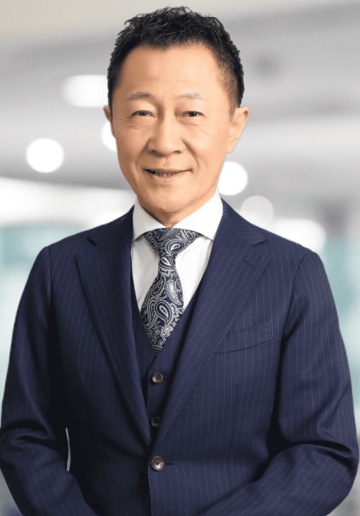 ソフィアホールディングスの社長画像