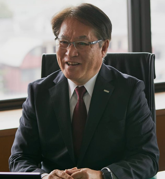 グローブライドの社長画像
