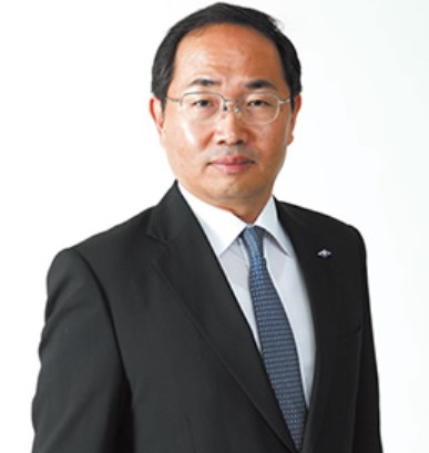 サカイ引越センターの社長画像