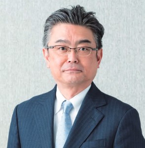 遠藤照明の社長画像