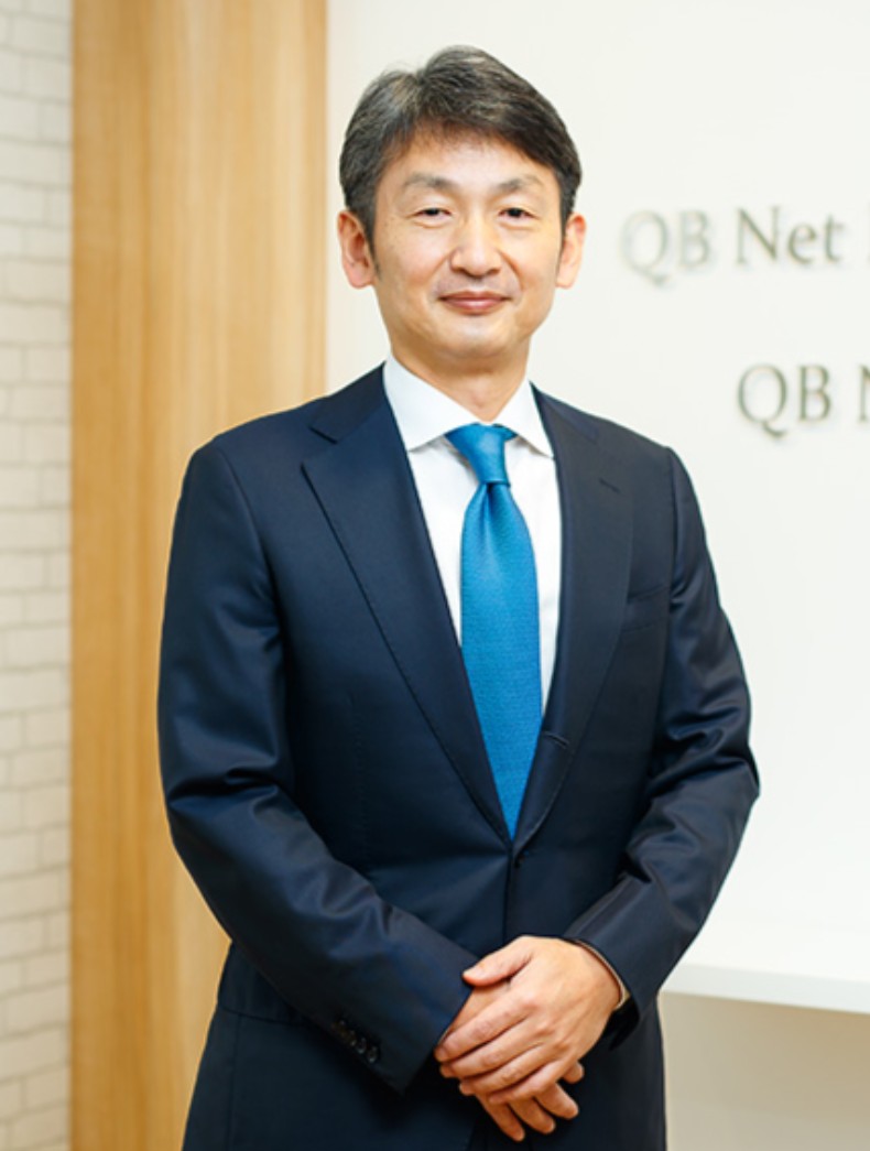 キュービーネットホールディングスの社長画像